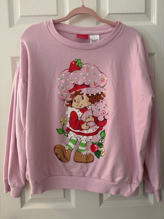 Tops - Strawberry Shortcake Crew Sweatshirt